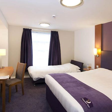 Premier Inn Leicester Fosse Park Buitenkant foto