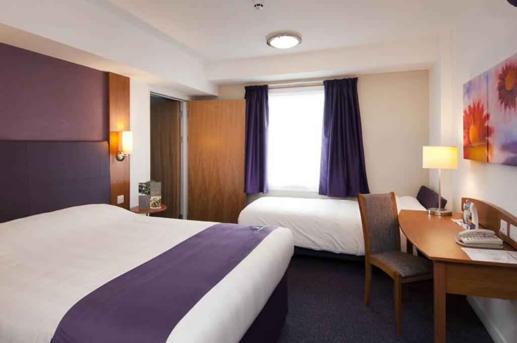 Premier Inn Leicester Fosse Park Buitenkant foto