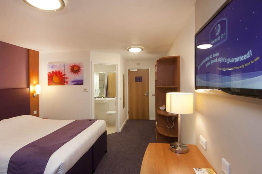 Premier Inn Leicester Fosse Park Buitenkant foto