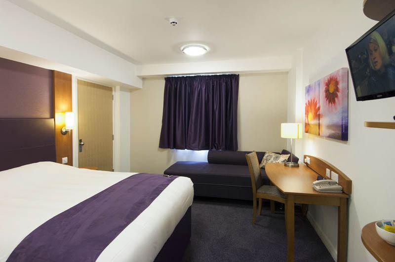Premier Inn Leicester Fosse Park Buitenkant foto